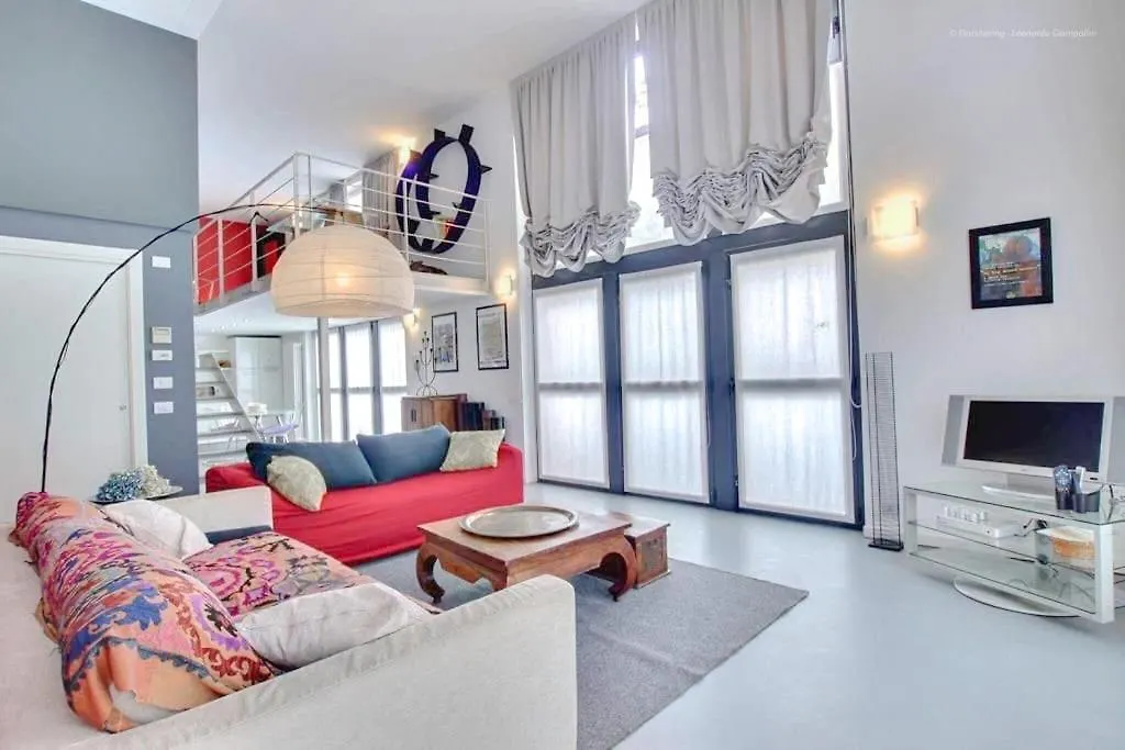 Milan Design Loft - 5 Mins From Fondazione Prada Apartment