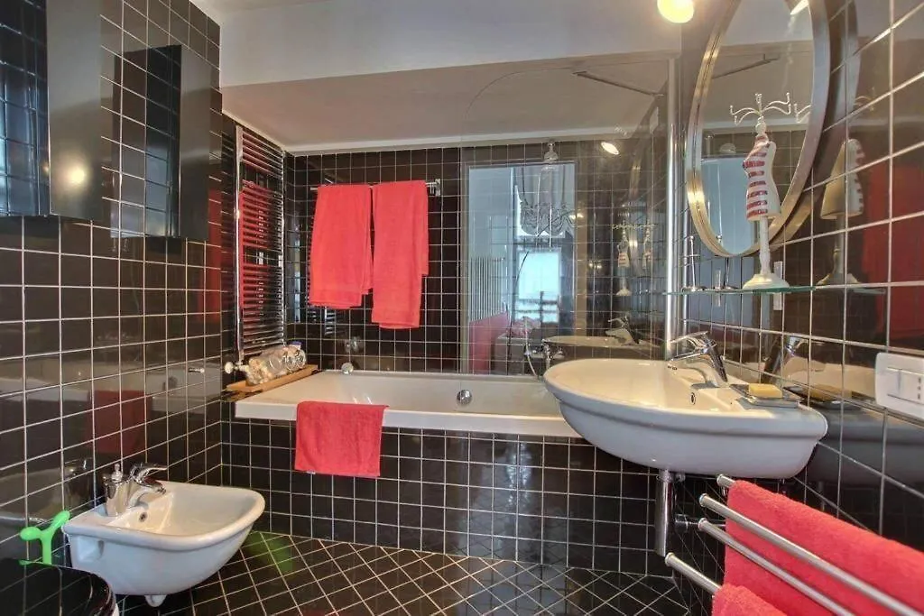 Milan Design Loft - 5 Mins From Fondazione Prada Apartment 0*,