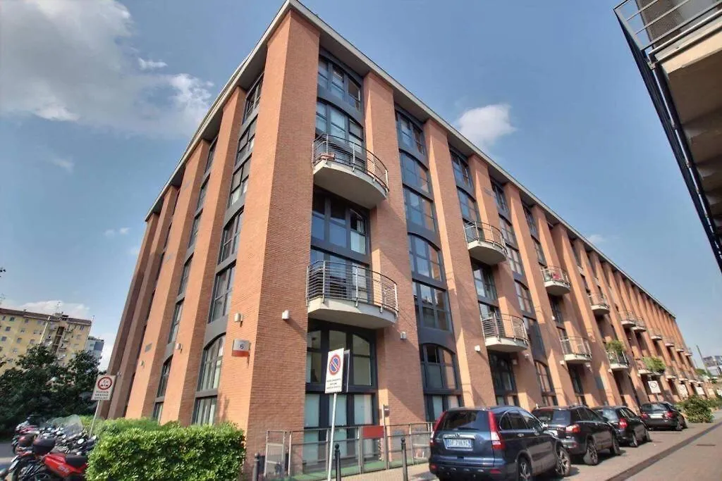 Milan Design Loft - 5 Mins From Fondazione Prada Apartment